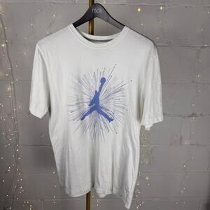 jordan men’s XL 100% cotton white graphic t-shirt jumpman basketball